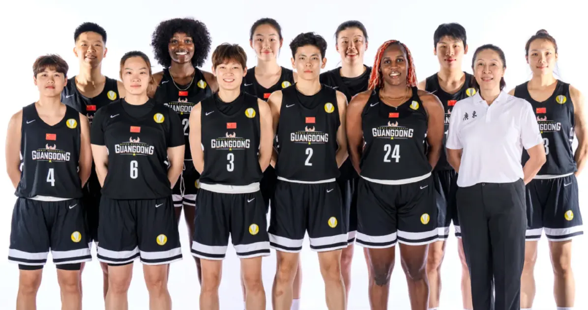 赛首秀将迎, 杨舒予, 国队冲冠 赛首秀将迎, 杨舒予, 国队冲冠