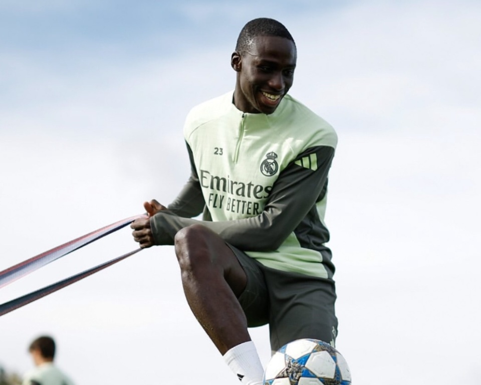 皇马正在考 皇马正在考