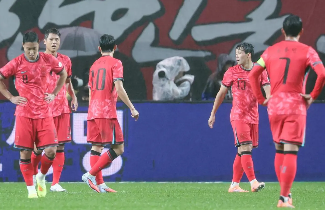 埃斯特旺的, 开胜利之门, 洪明甫面对 埃斯特旺的, 开胜利之门, 洪明甫面对