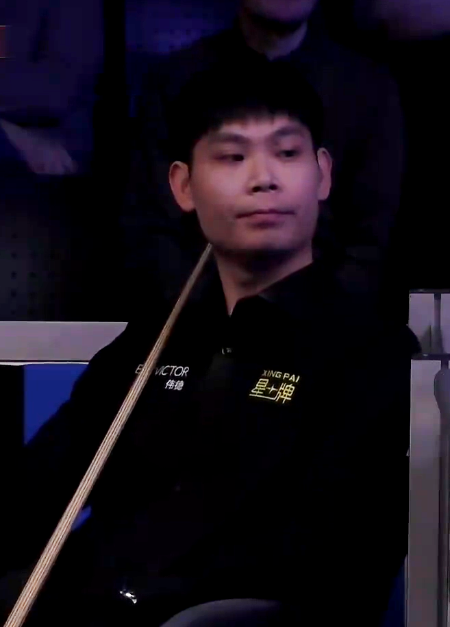 inews, 吴宜泽接手, 贺国强一杆